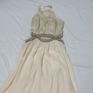 Beautiful Dress!
